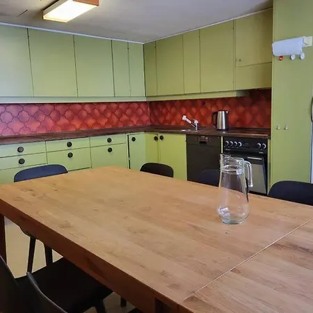 Engi Apt. 3 For Up To 8 People